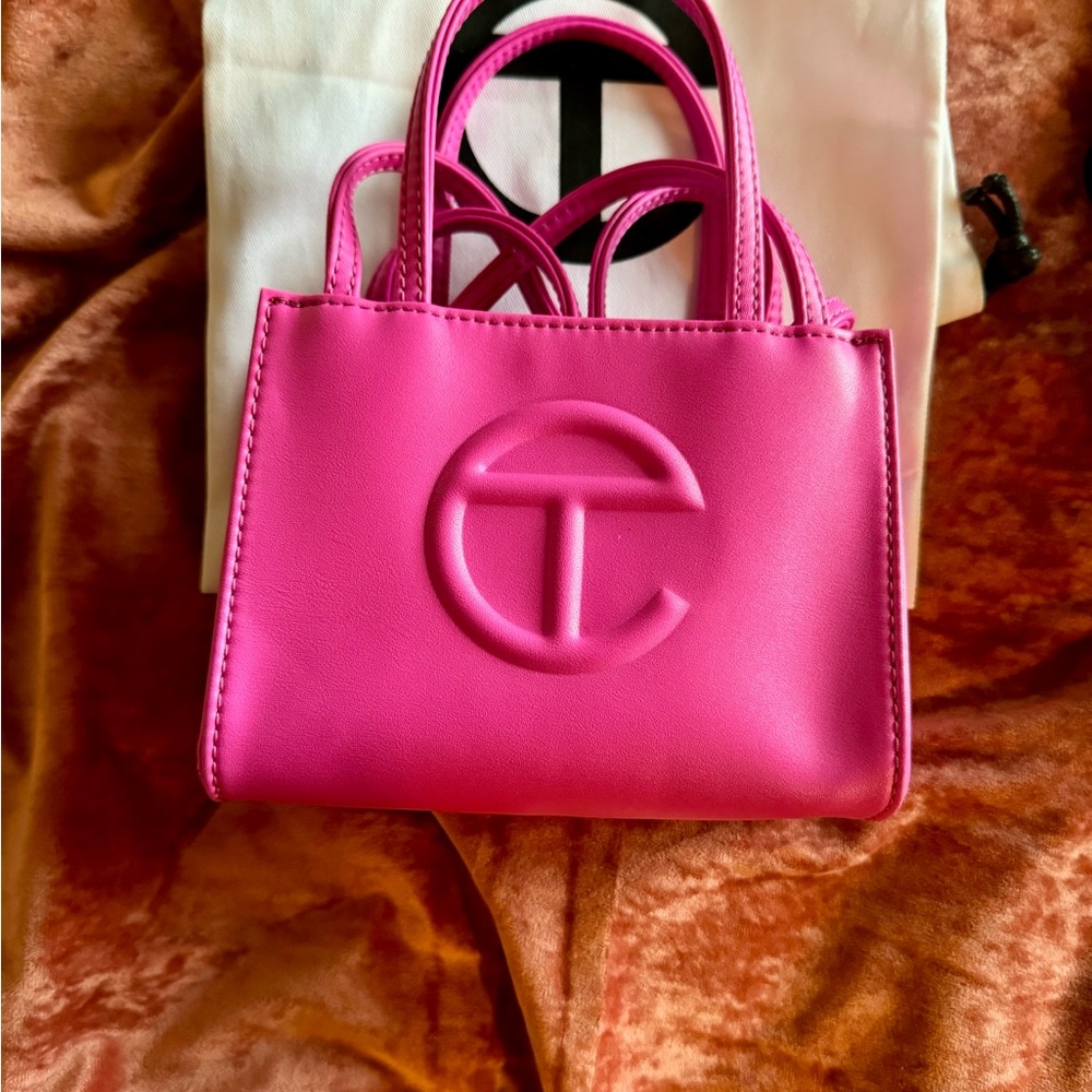 Small Telfar shopping bag- "Azaela"